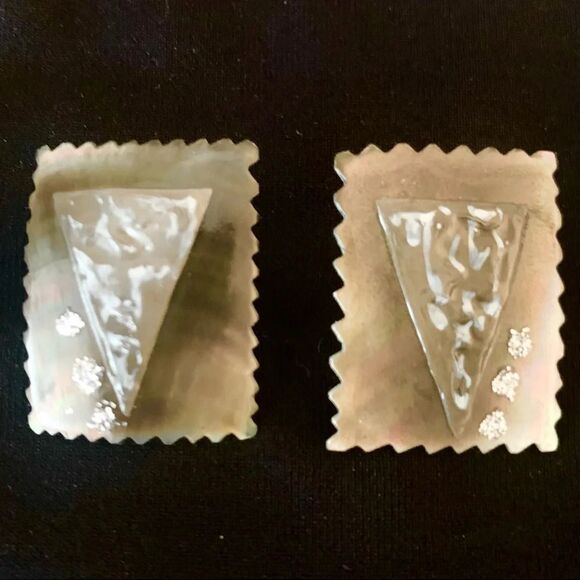 Shell Necklace and Earrings Set NWOT - Picture 8 of 14